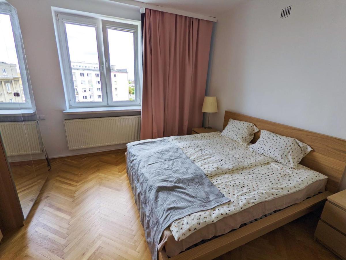 Comfortable And Quiet Flat In Central Варшава Екстериор снимка